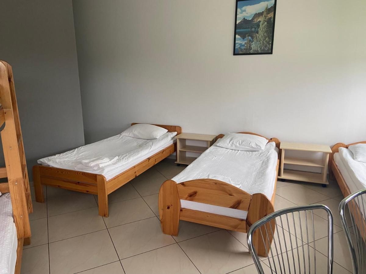 Zolta Walizka Gosciniec Hotell Podrzewie Eksteriør bilde